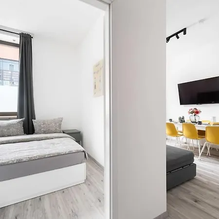 아파트 90m2 In Muenchener Innenstadt 뮌헨