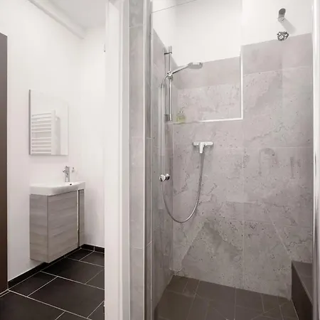 Apartment 90m2 In Muenchener Innenstadt Munich